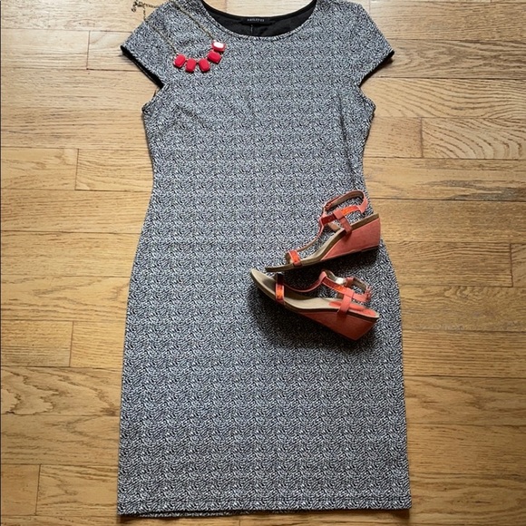 Hail3y:23 dress black white size large - Picture 2 of 6